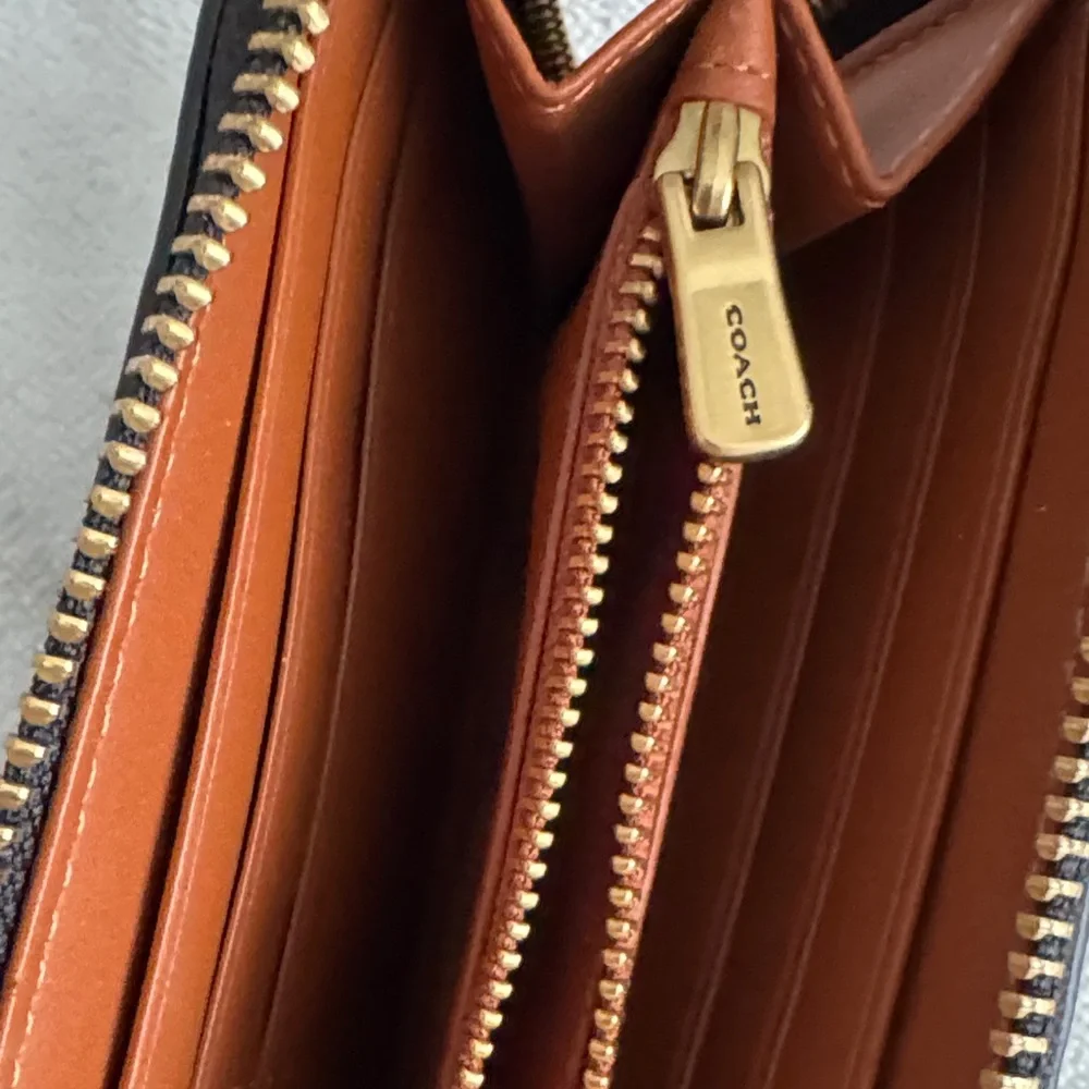 Coach Black and Gray Plaid Wallet - Picture 3 of 4